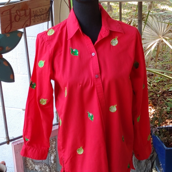 šFINAL PRICEšRed Christmas blouse